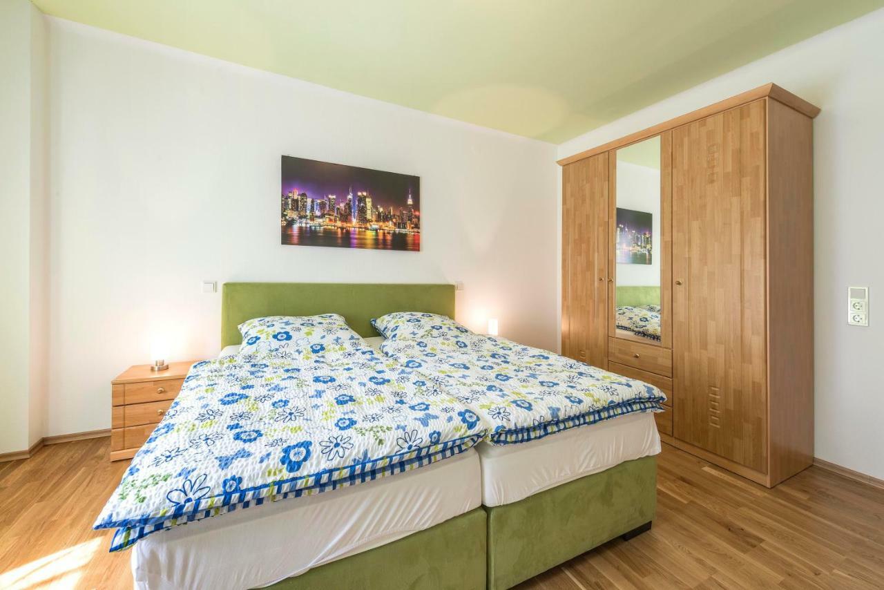 Ferienwohnung Familie Bauer Rimlingen Buitenkant foto